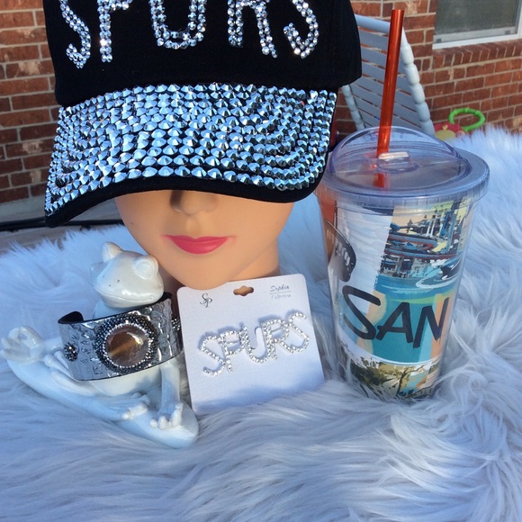 San Antonio Spurs Bundle - Picture 3 of 7